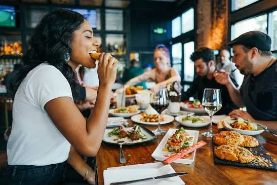 Food & Restaurant